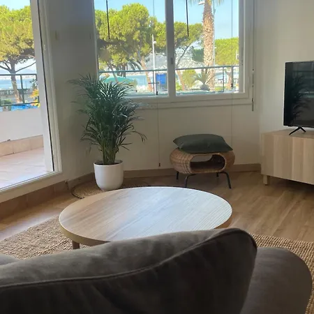 Apartmán Face A La Et A 2 Pas Des Plages Juan Les Pins 'tout A Pied'